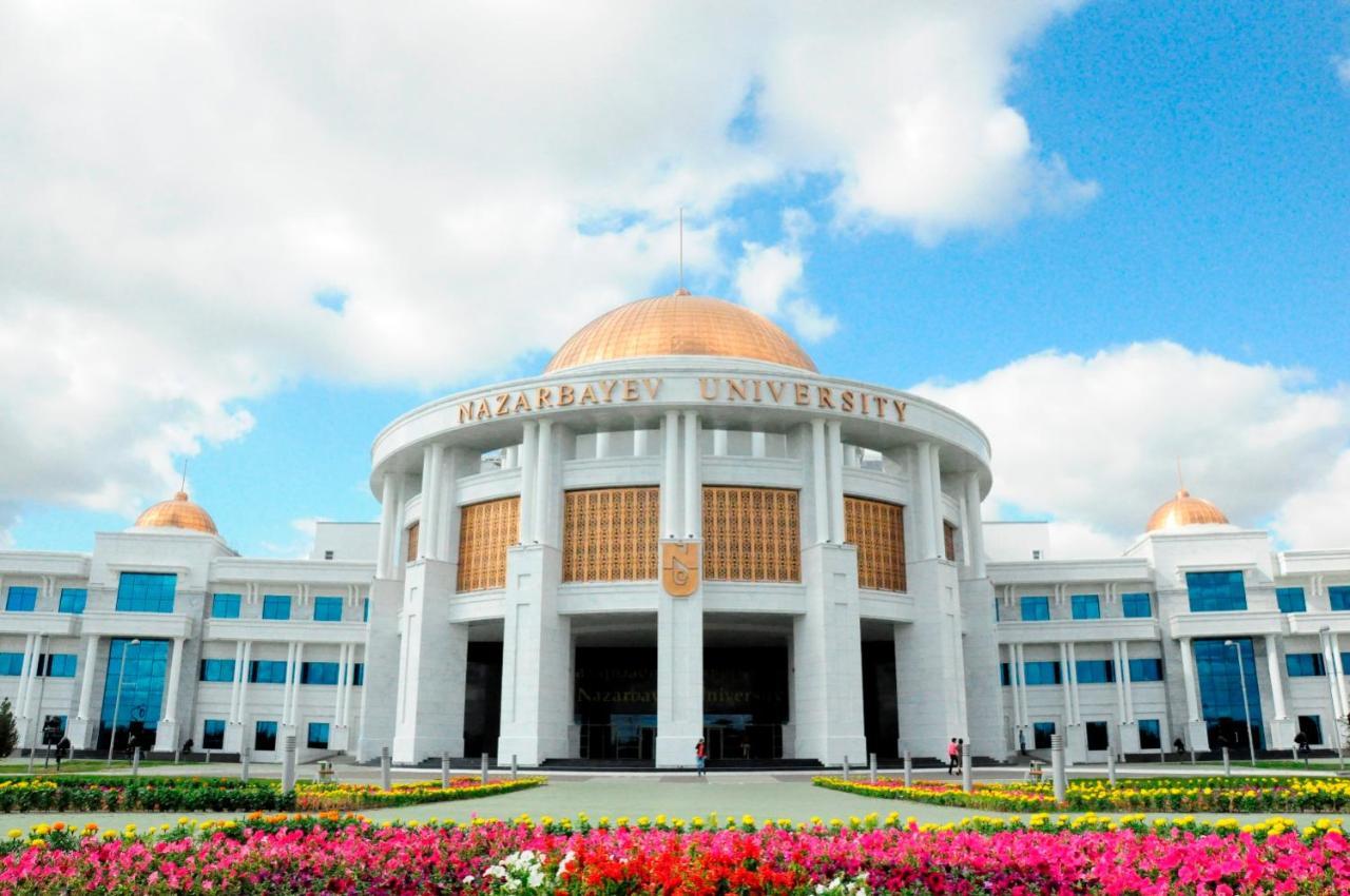 Экспо Бульвар 5 อัสตานา ภายนอก รูปภาพ