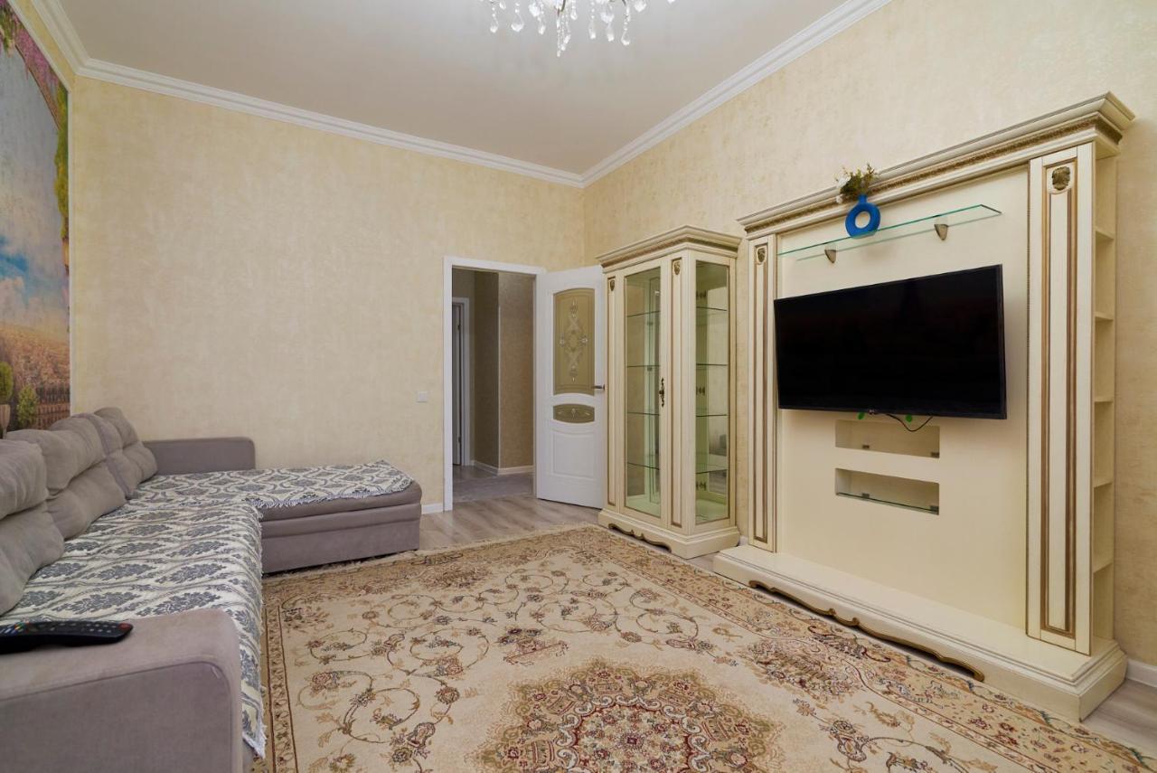 Экспо Бульвар 5 อัสตานา ภายนอก รูปภาพ
