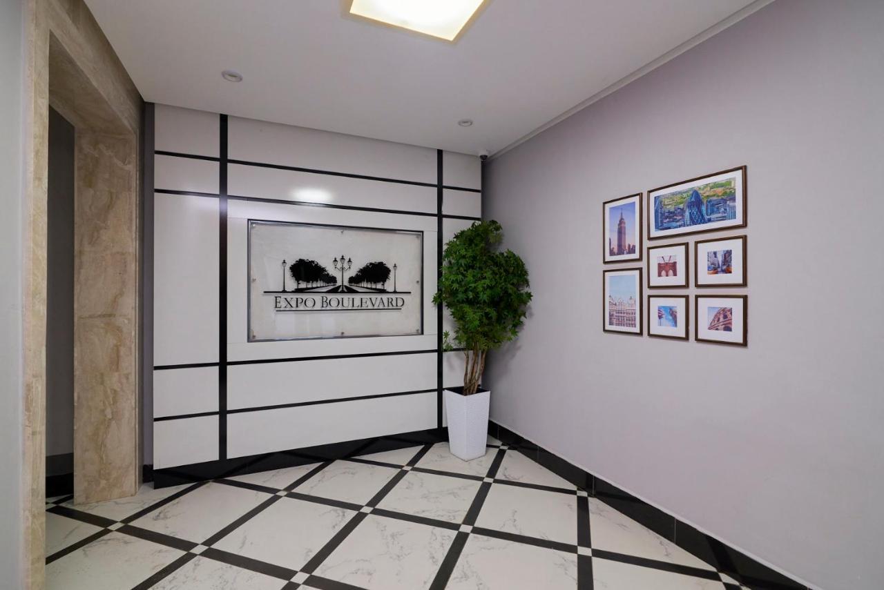 Экспо Бульвар 5 อัสตานา ภายนอก รูปภาพ
